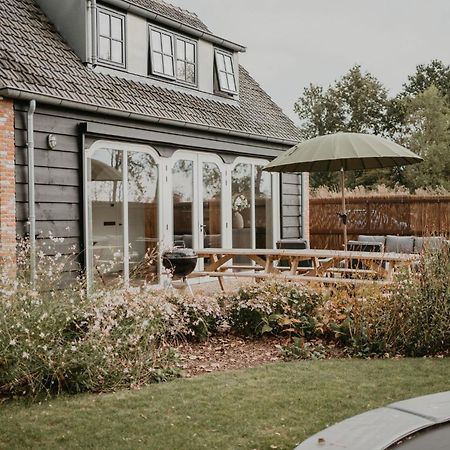 Nieuw Landelijk Vakantiehuis Aan Zee Oostkapelle Exteriör bild